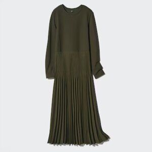Uniqlo pleated combination dress